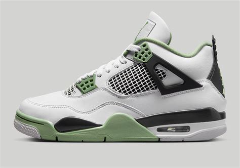 jordan 4 industrial green.